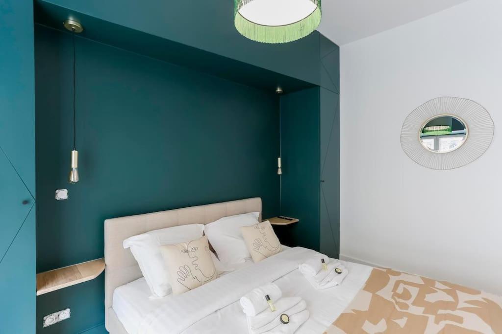 Modern 2 Bedrooms Near Louvre باريس المظهر الخارجي الصورة